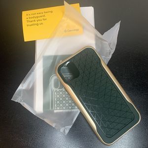 Caseology iPhone XS and iPhone X Case APEX forest green & Gold - BRAND NEW